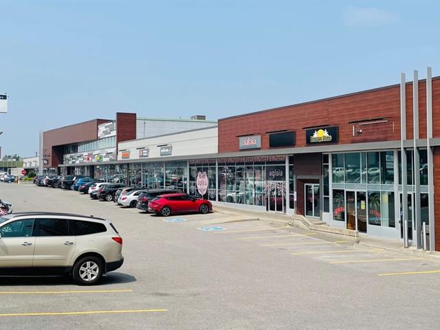 Retail center